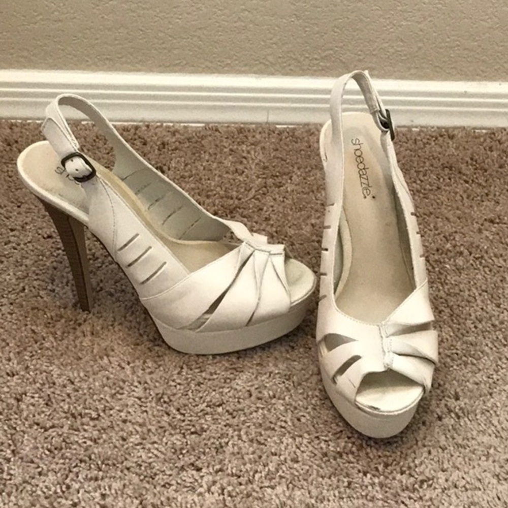 Never worn off-white sexy heels